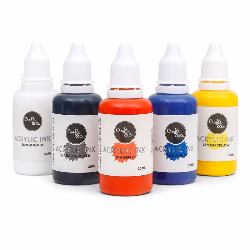 Wat is het verschil tussen acrylspuitverf en gewone spuitverf?