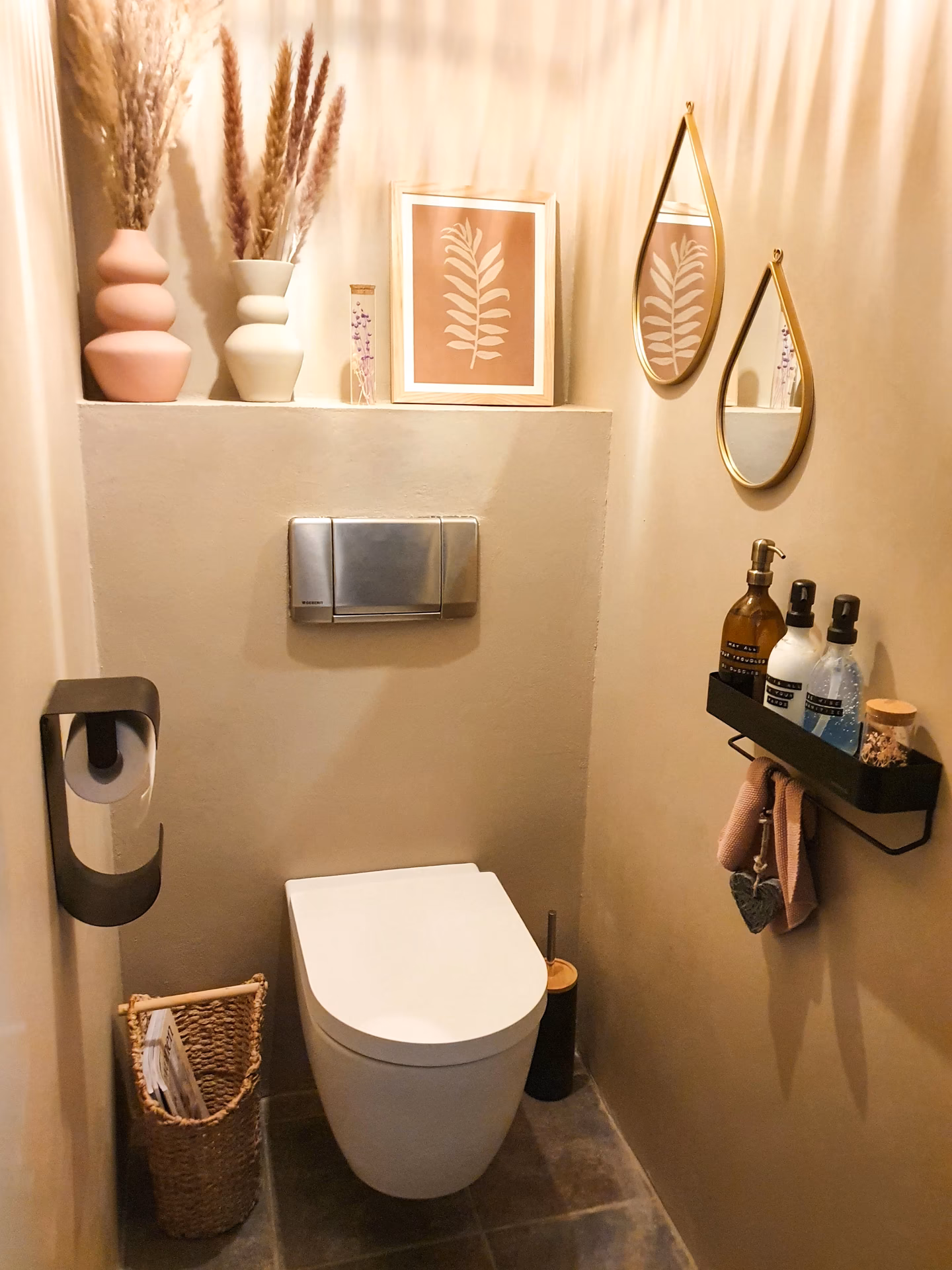 Hoe kan ik de tegelvloer van mijn wc verven?