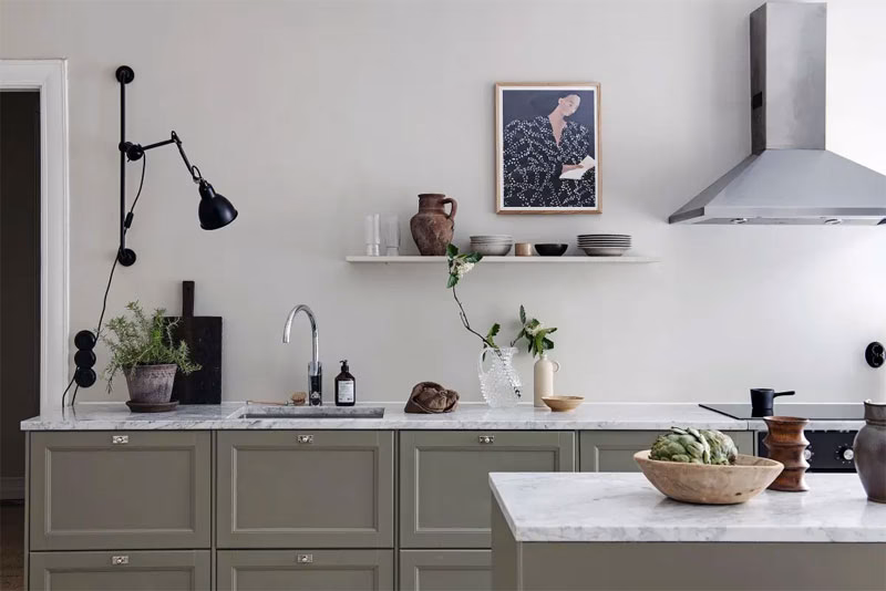 Wat is de beste verf voor vette keukenmuren?