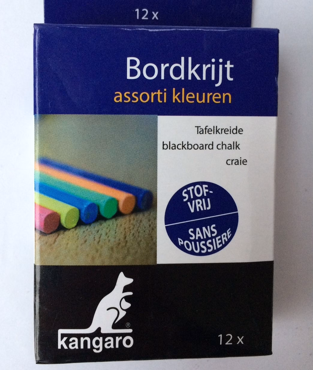 Hoe maak je verf met krijt?