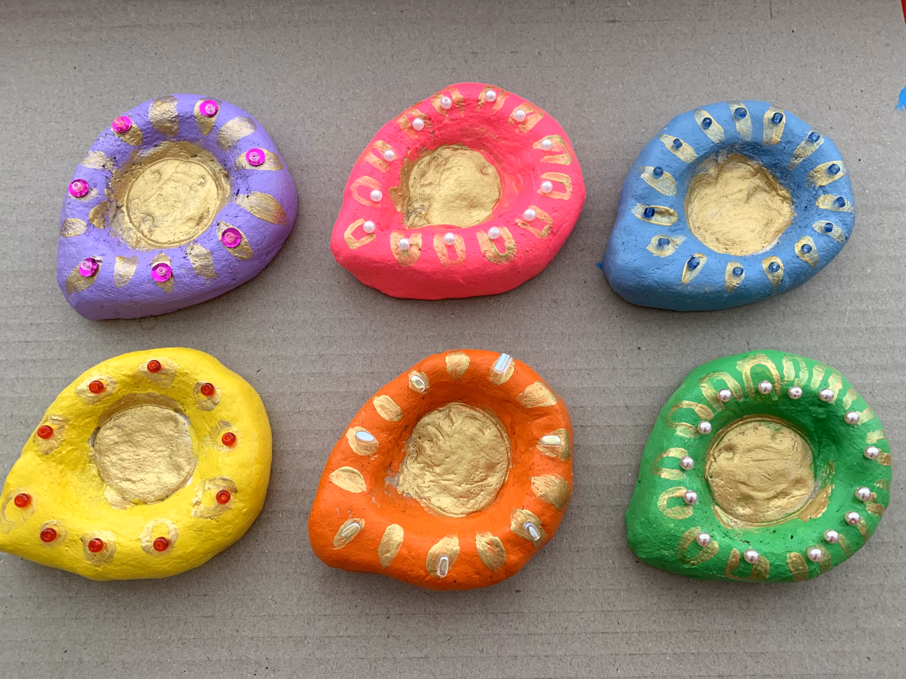 Welke verf voor brooddeeg?