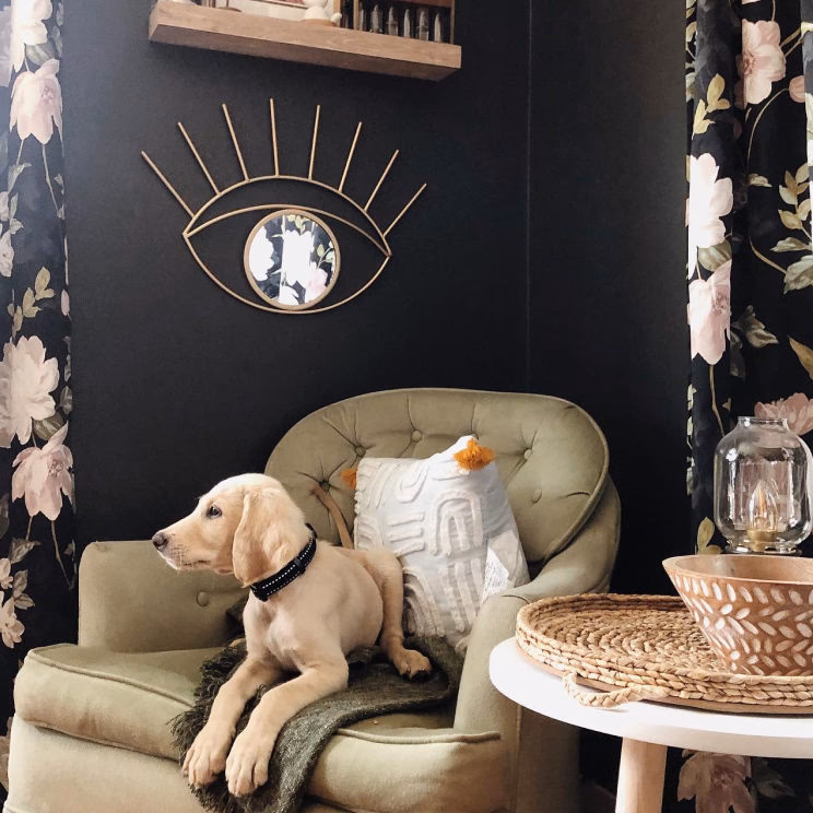 Is een bungalow beige, warm of koel?