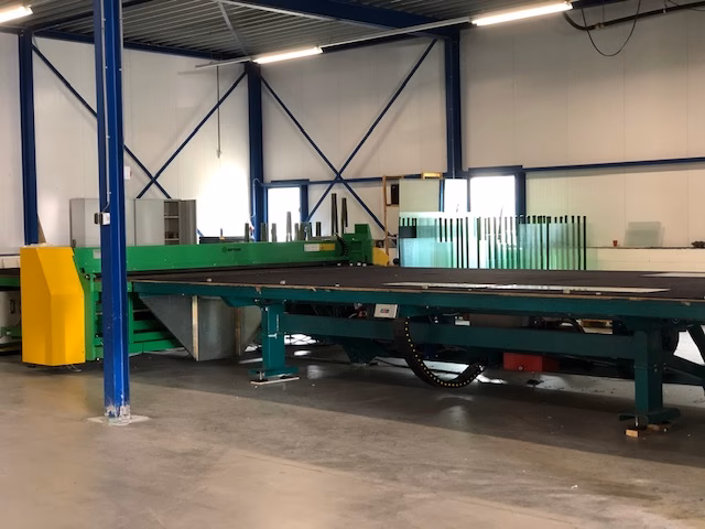 Hoe duur is glas zetten?