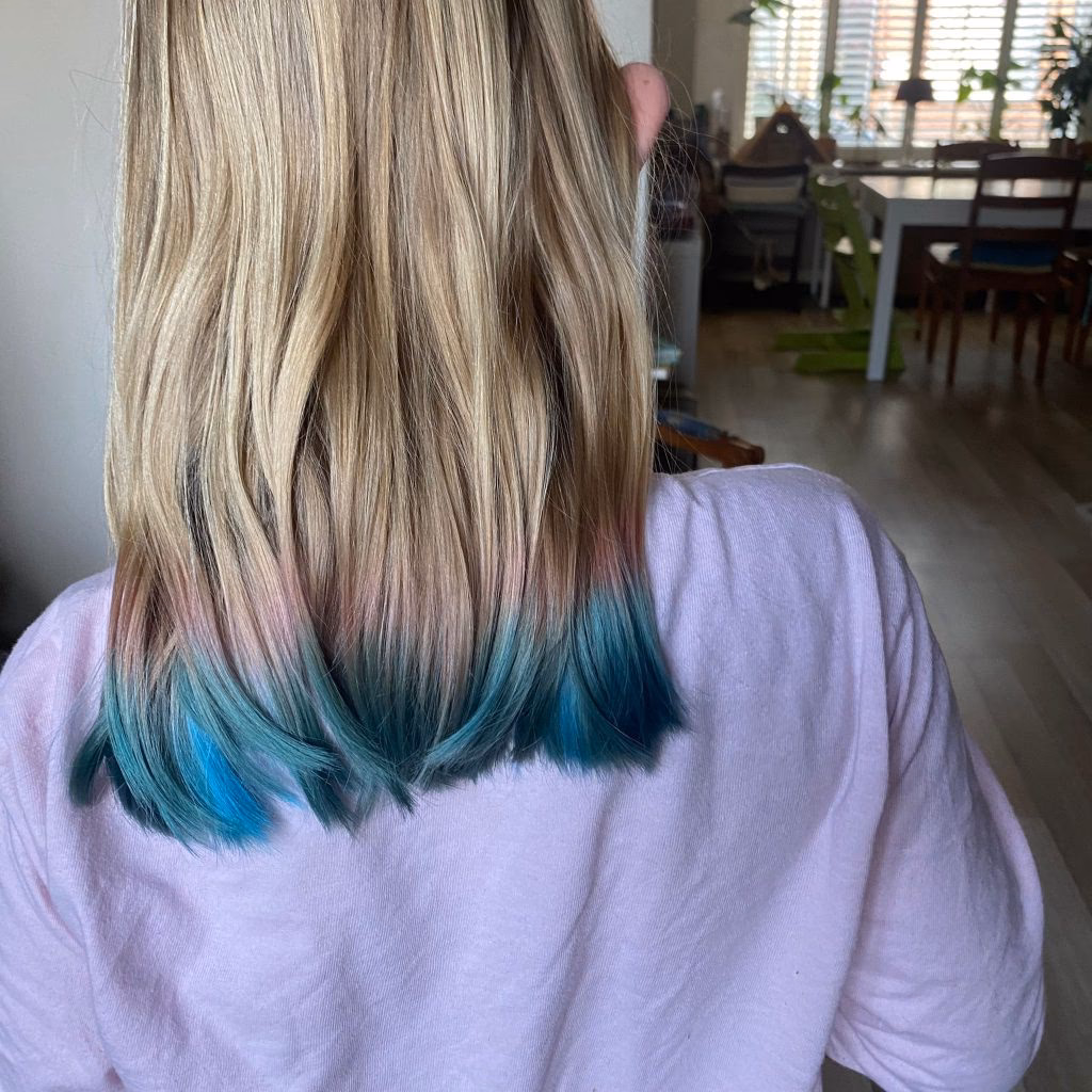 Welke haarkleur laat je haar voller lijken?