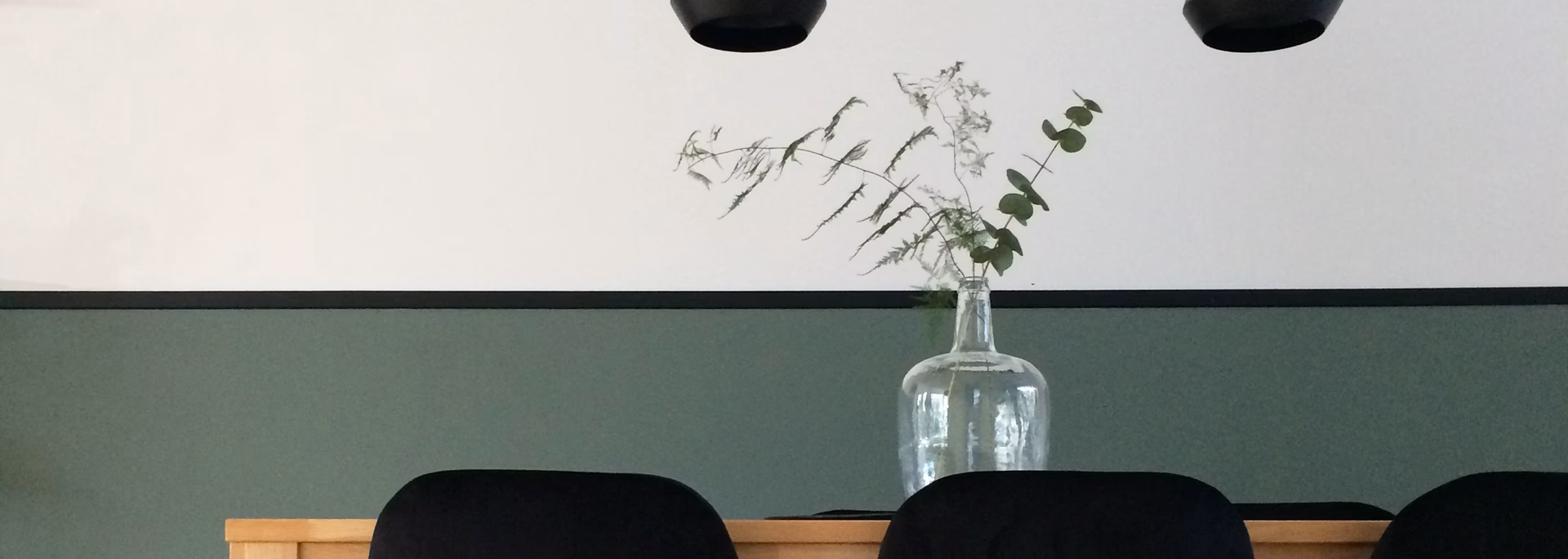 Hoe kan ik mijn kamer hoger laten lijken met verf?