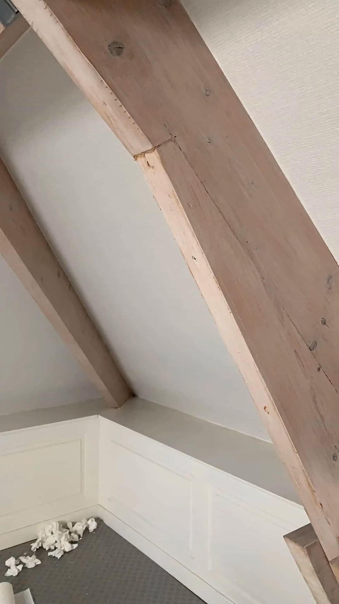 Wat doet bleek met hout?