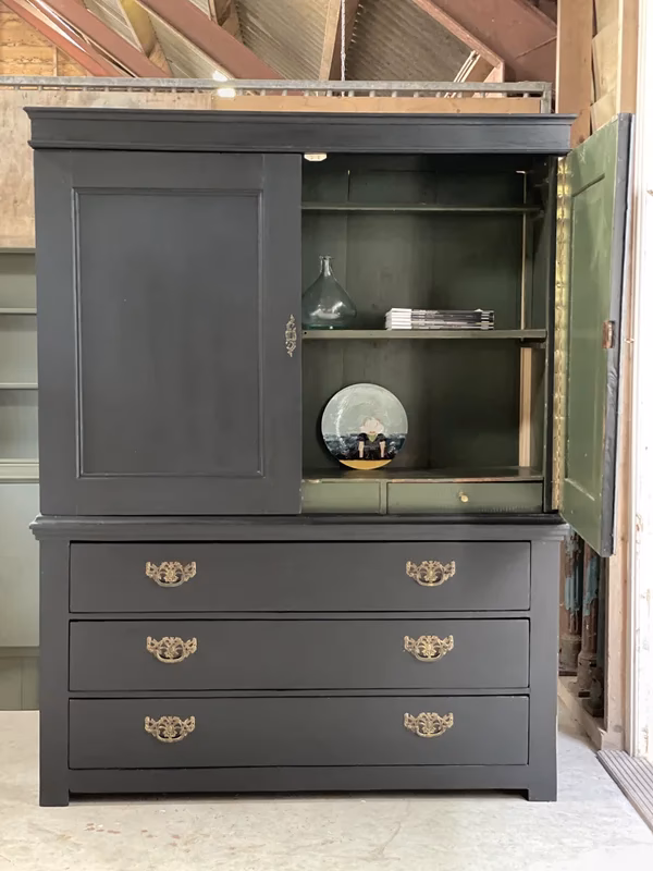 Wat kost het om een kast te laten verven?