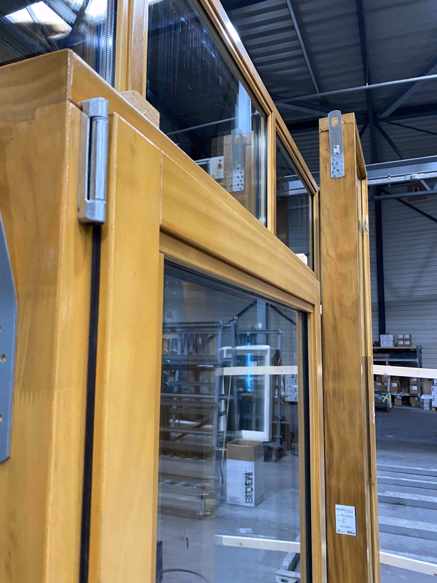 Kan een houten kozijn dragend zijn?