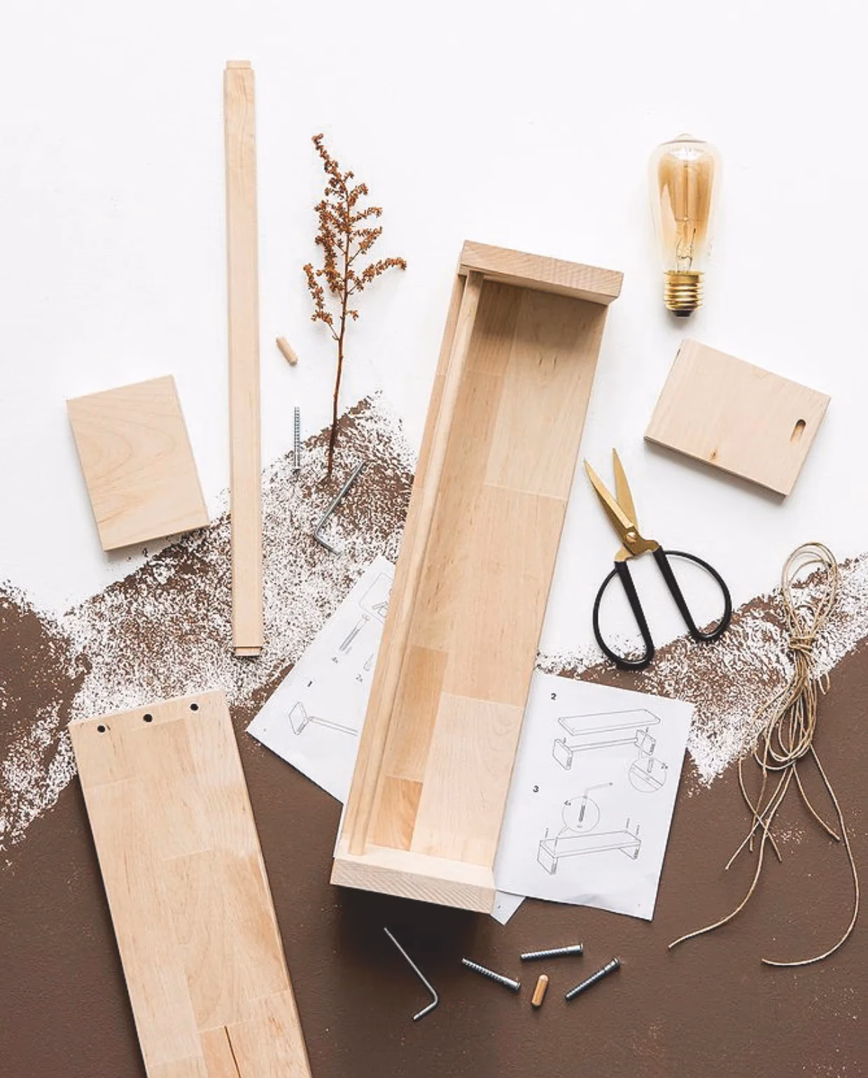 Hoe kan ik Ikea-planken verven zonder te schuren?