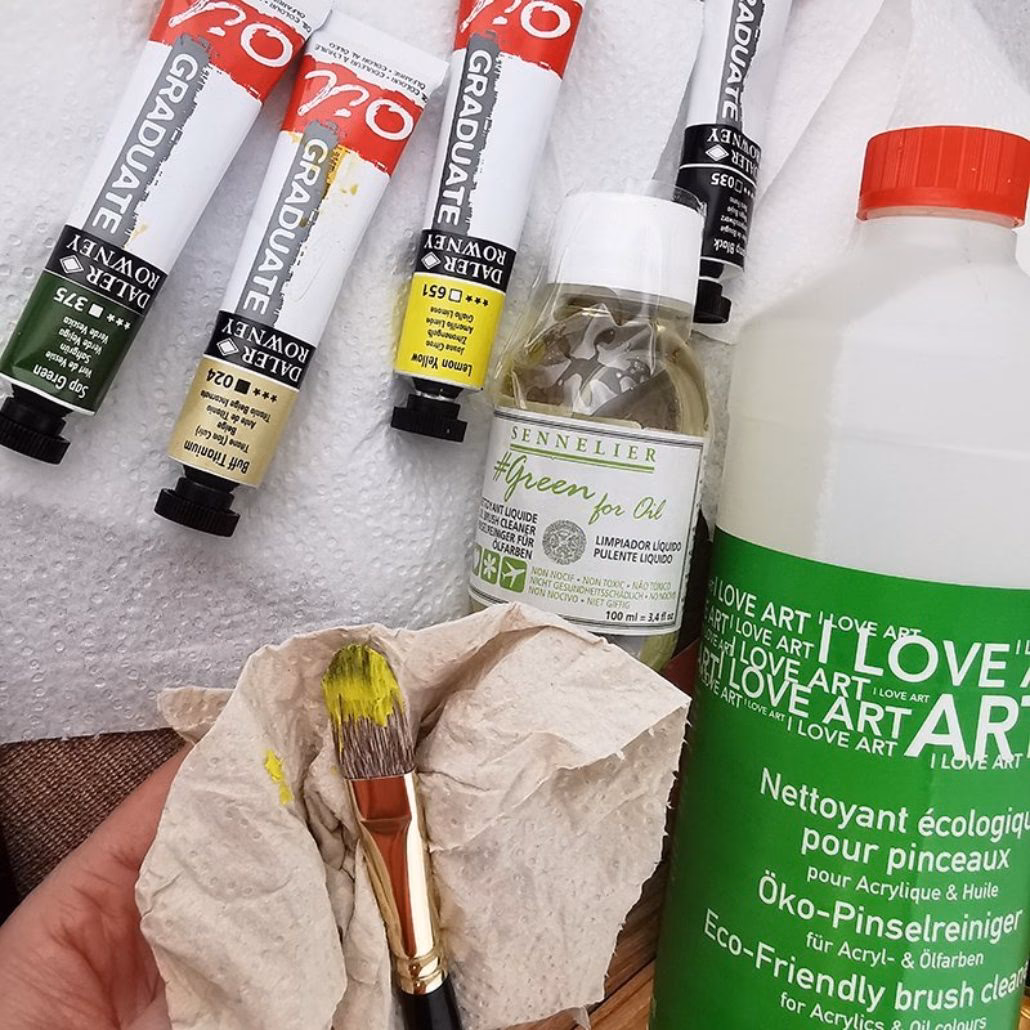 Hoe maak ik acrylverf schoon?