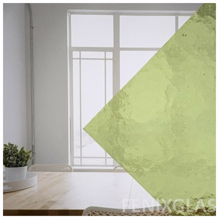 Welke bomen vormen de zuilen van de Groene Kathedraal in Almere?