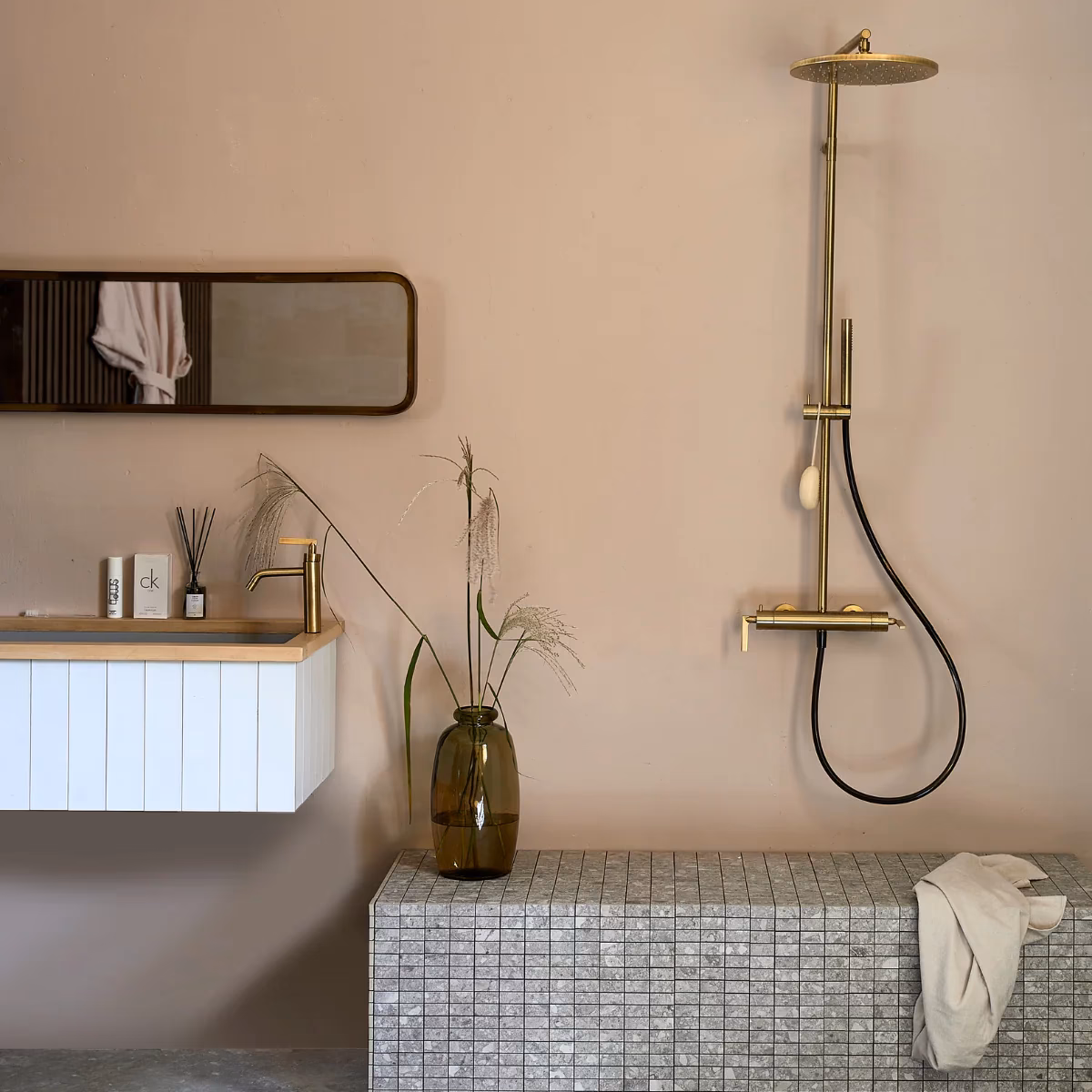 Welke kleur moet je je badkamer niet verven?