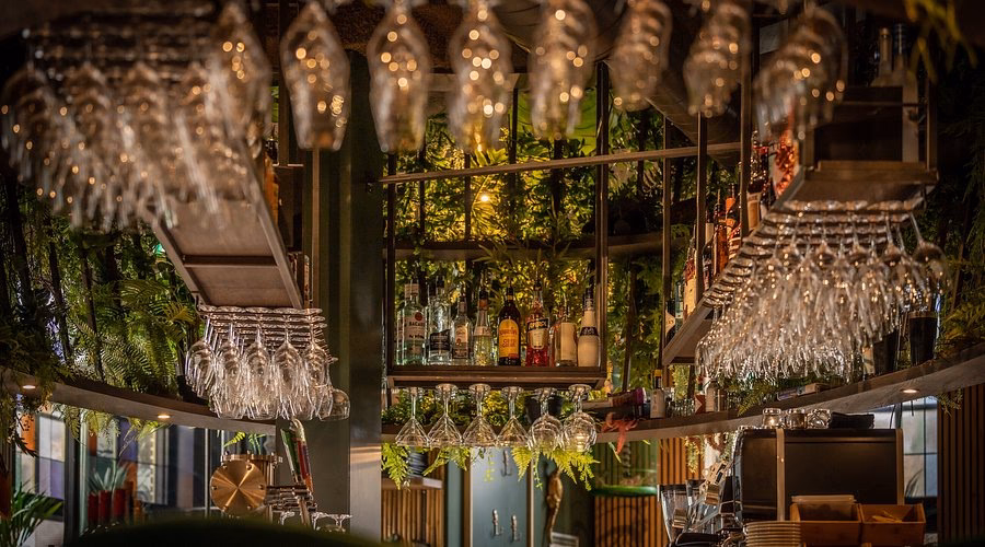 Hoe heette Mooij Alkmaar vroeger?