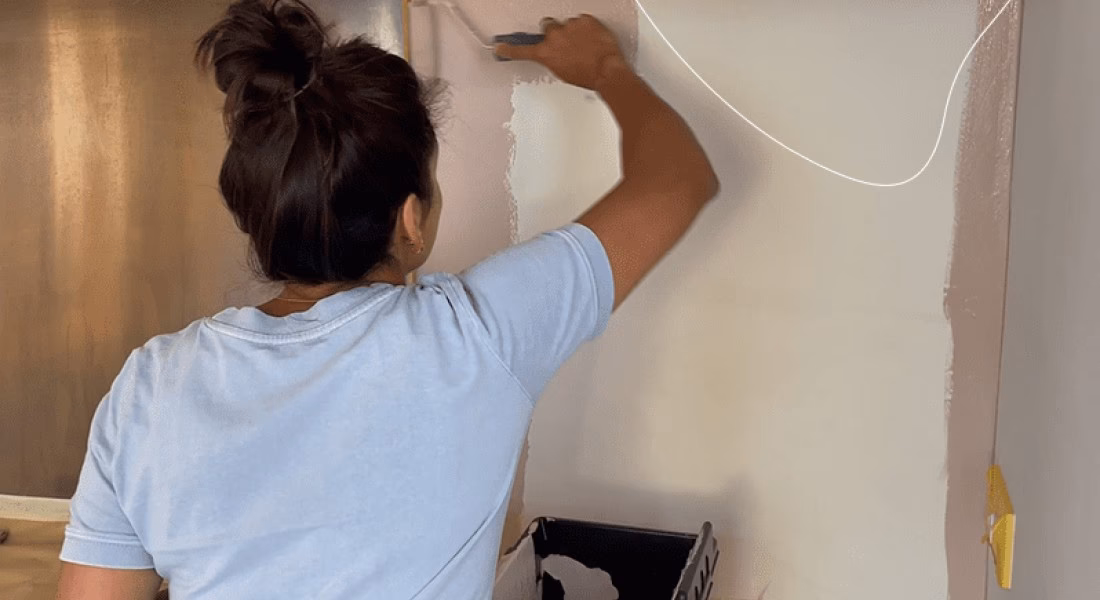 Waarom trekt verf weg na het schilderen?