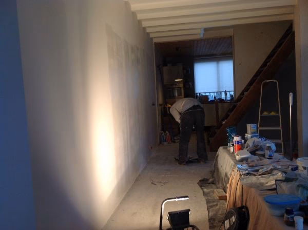 Waarom ontstaan er zo snel vlekken op mijn muurverf?