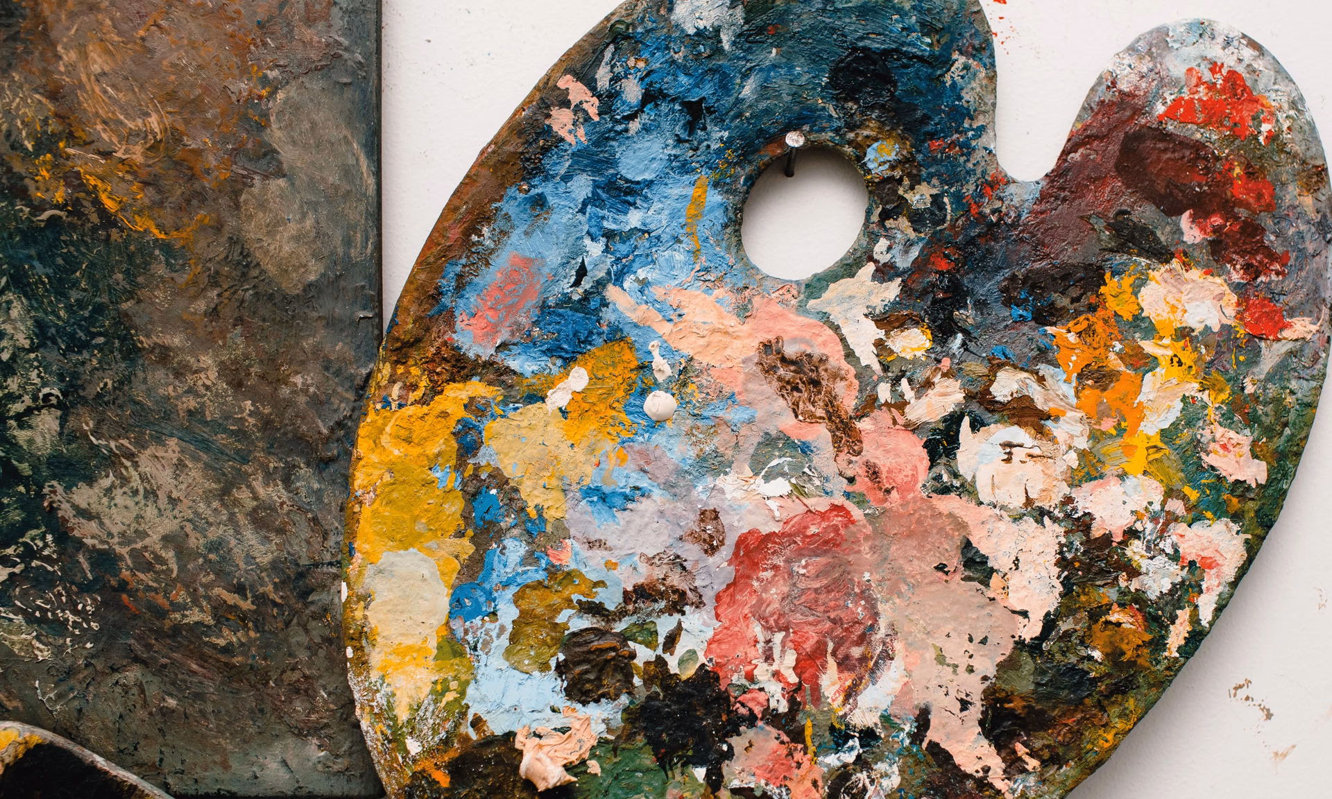 Hoe kan ik harde verf weer zacht krijgen?