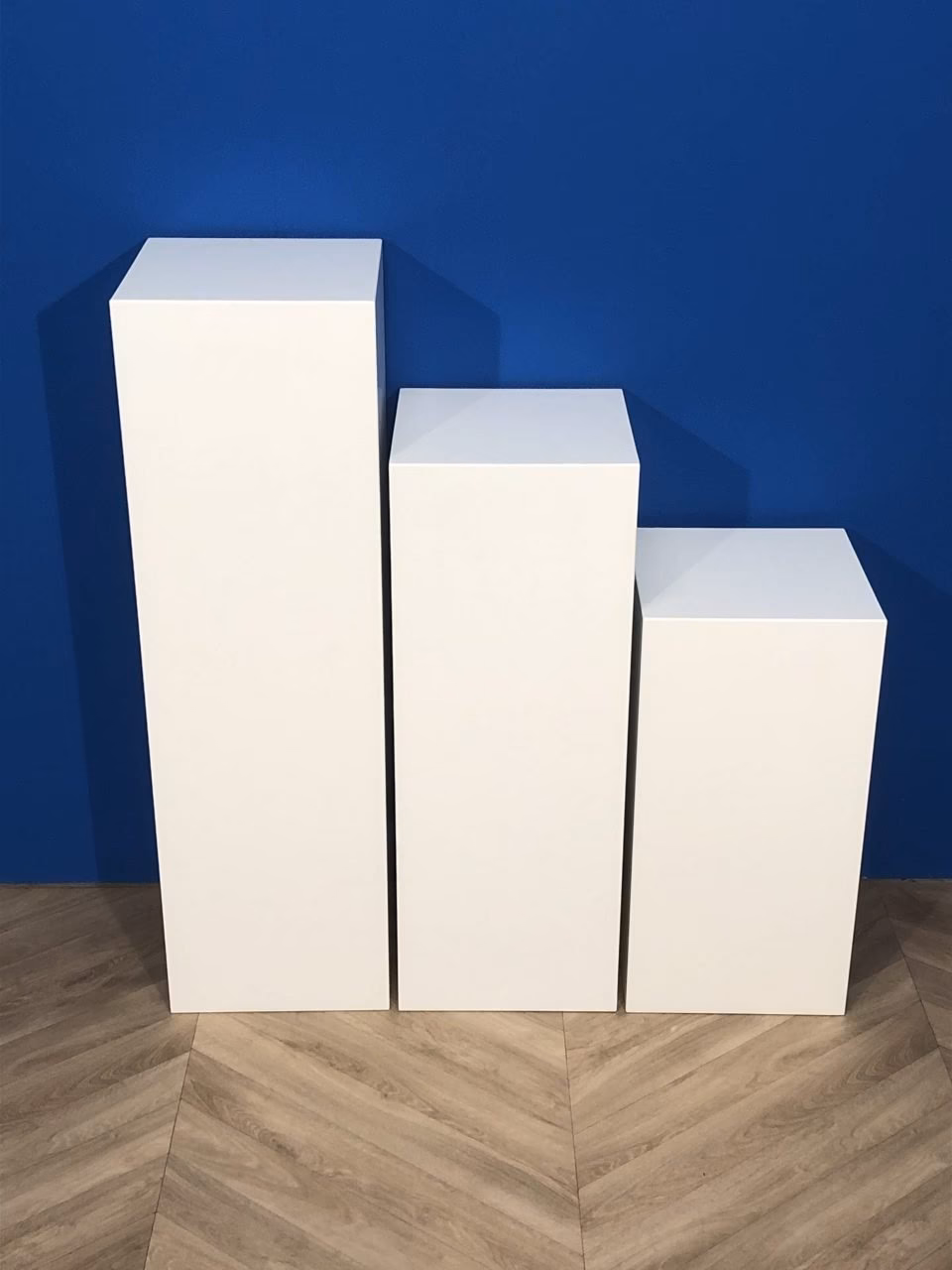 Hoe schilder ik pilaren op mijn veranda?