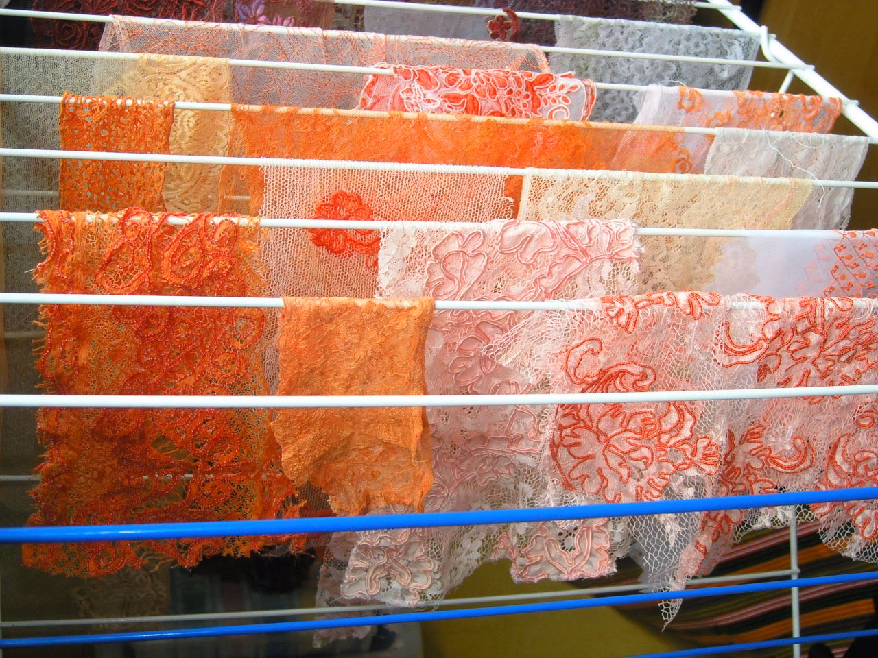 Kan acrylverf op polyester?