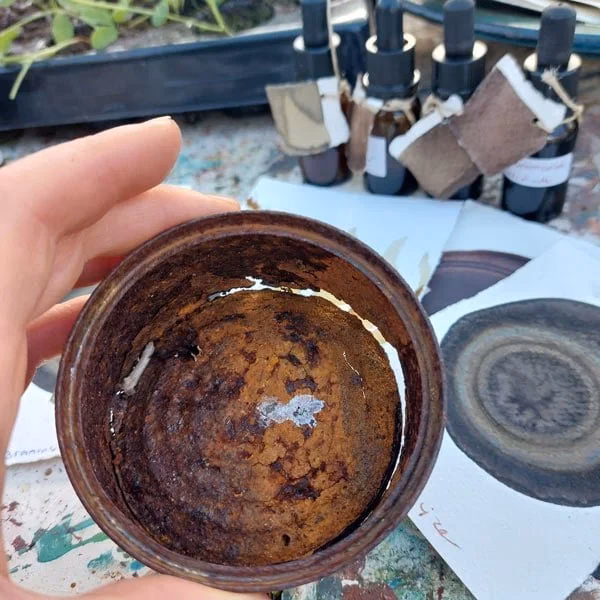 Hoe verwijder je oppervlakteroest van verf?