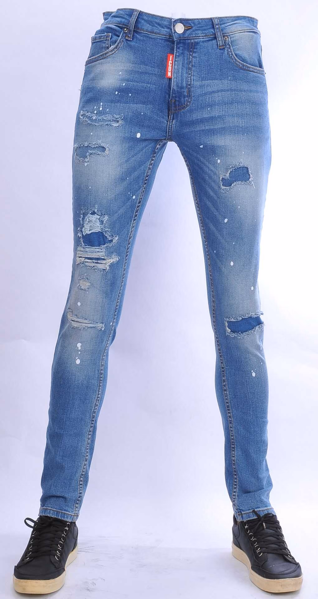 Gaan geverfde spijkerbroeken lang mee?