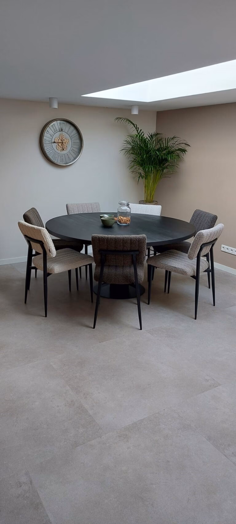 Welke kleur vloer past bij taupe?