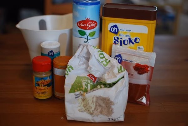 Hoe maak je zelf verf voor buiten?